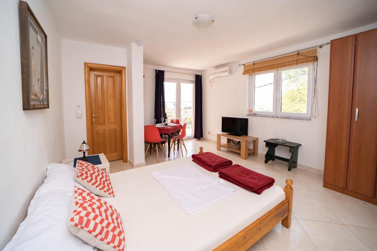 Villa Katharina Utjeha Esterno foto